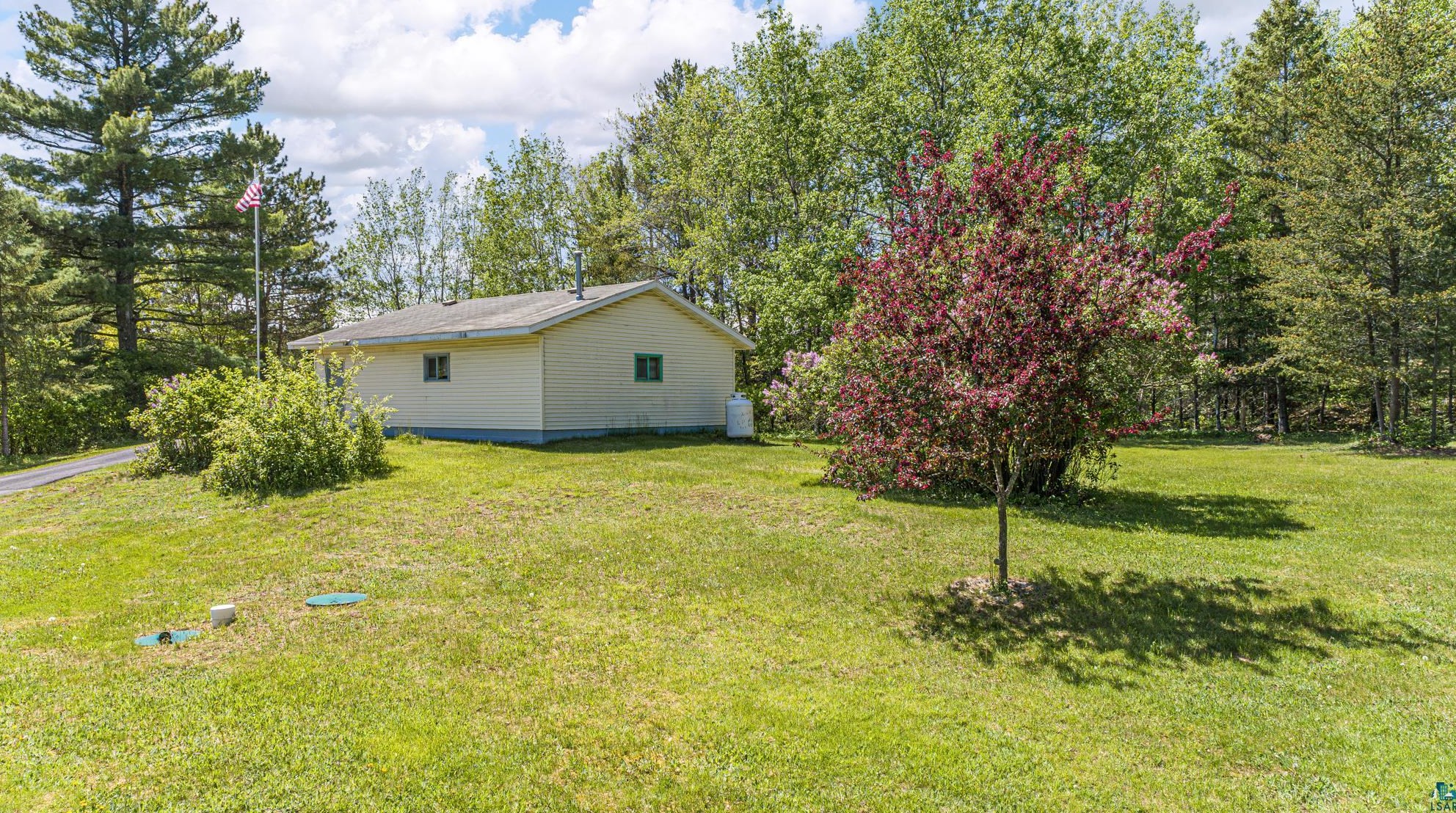1775 Lookout Rd, Ely MN 55731-9367 exterior