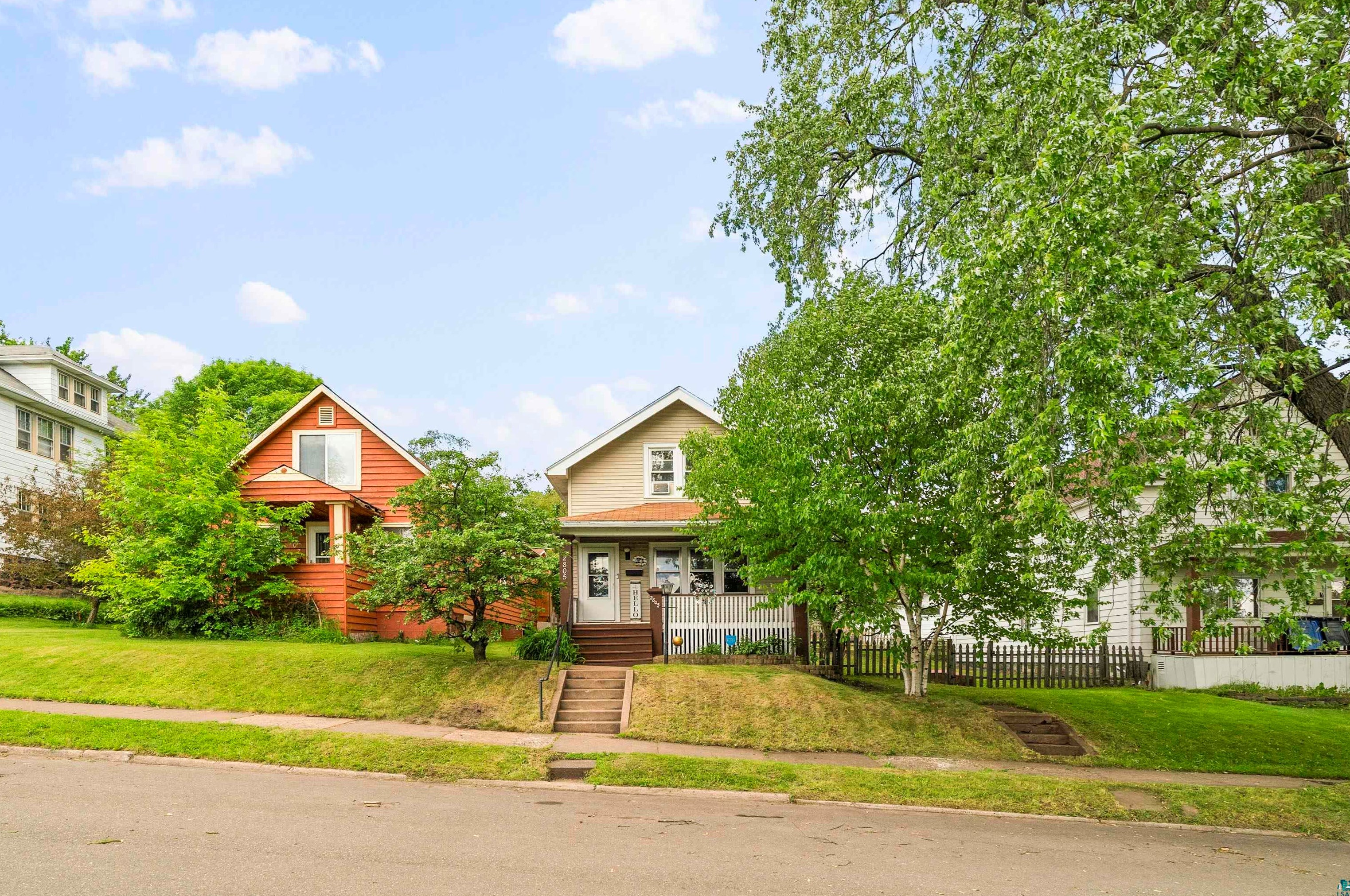 2805 Wellington St, Duluth, MN 55806-1446