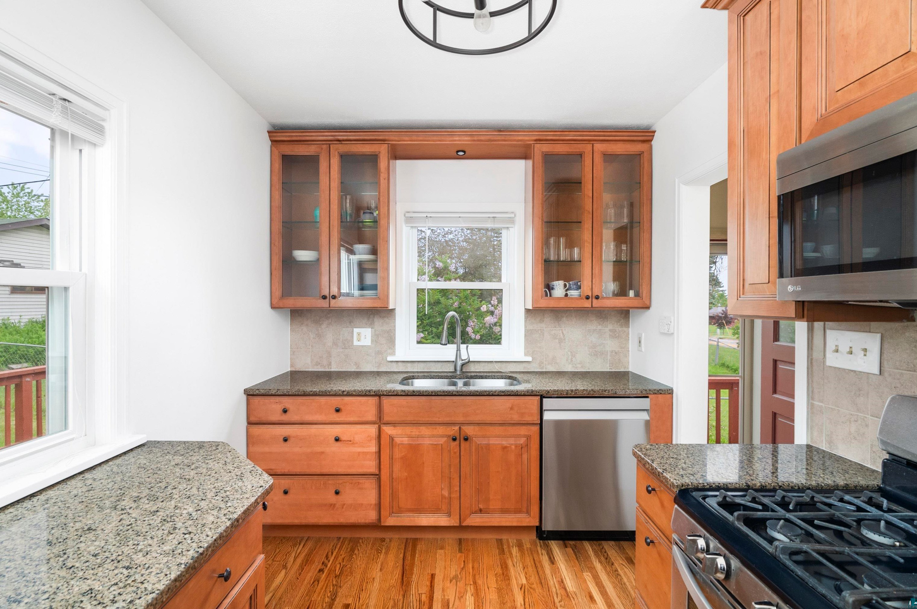 4015 London Rd, Duluth, MN 55804
