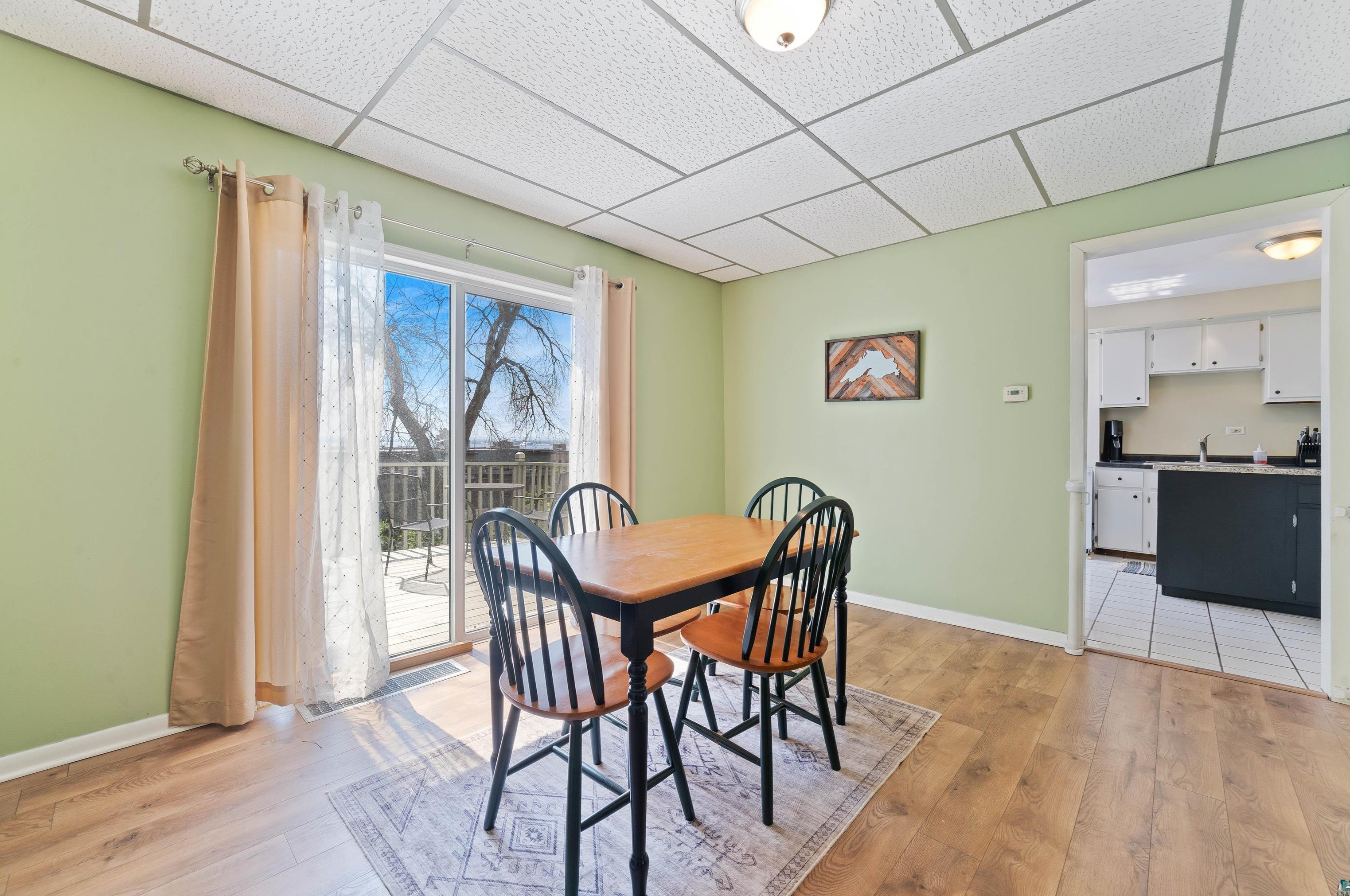 114 5th St, Duluth MN  55805-1714 exterior