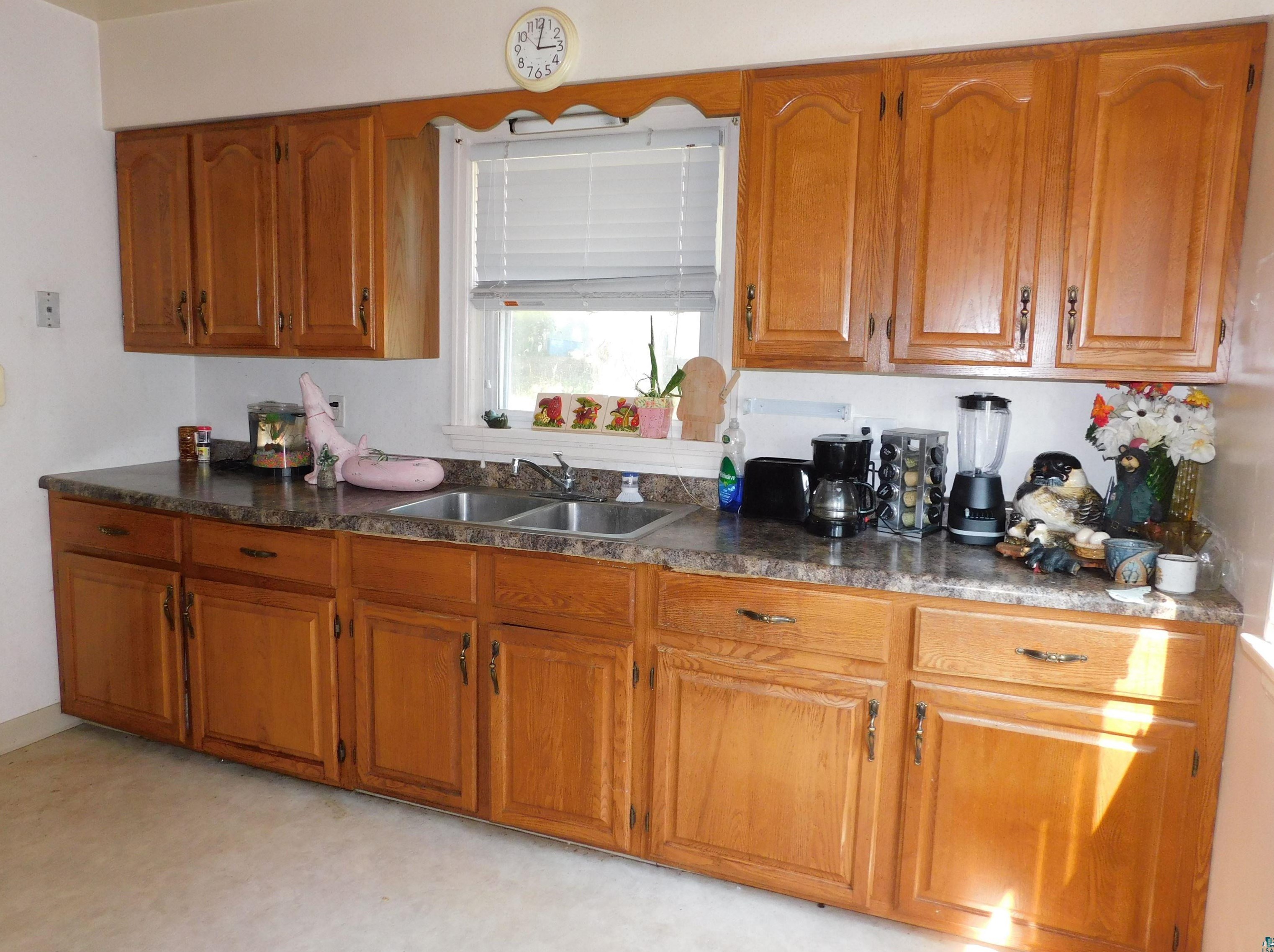 2215 5th St, Duluth MN  55806-1507 exterior