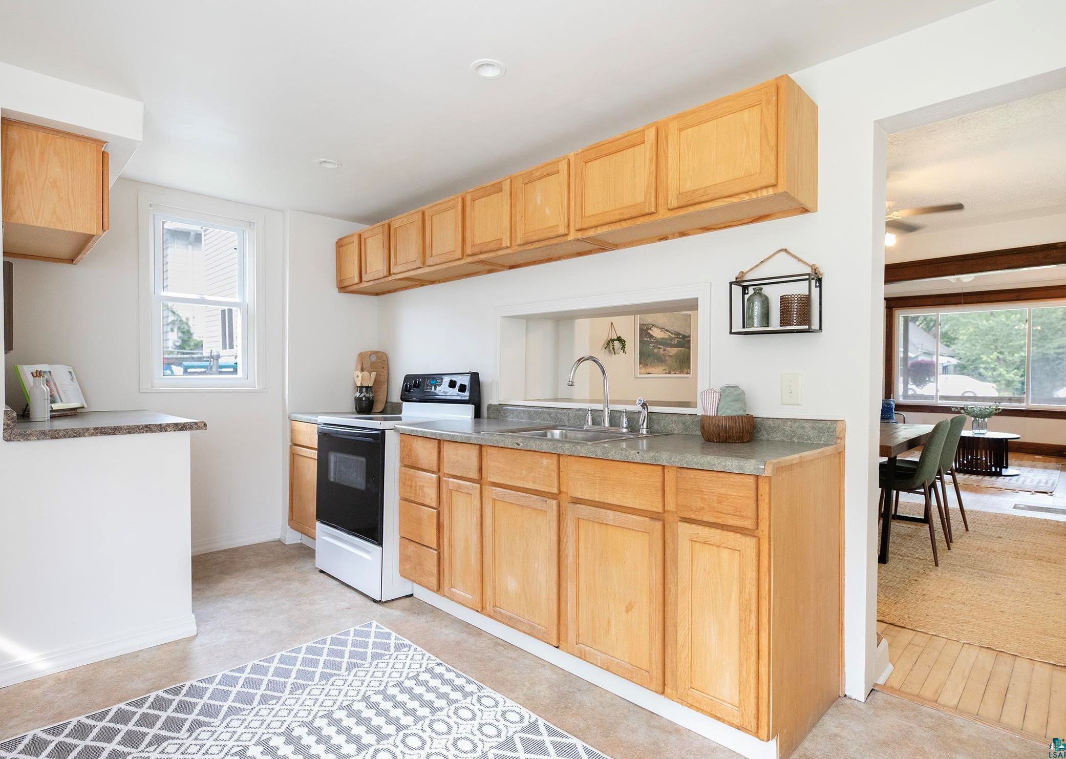 807 57th Ave, Duluth MN  55807-1362 exterior