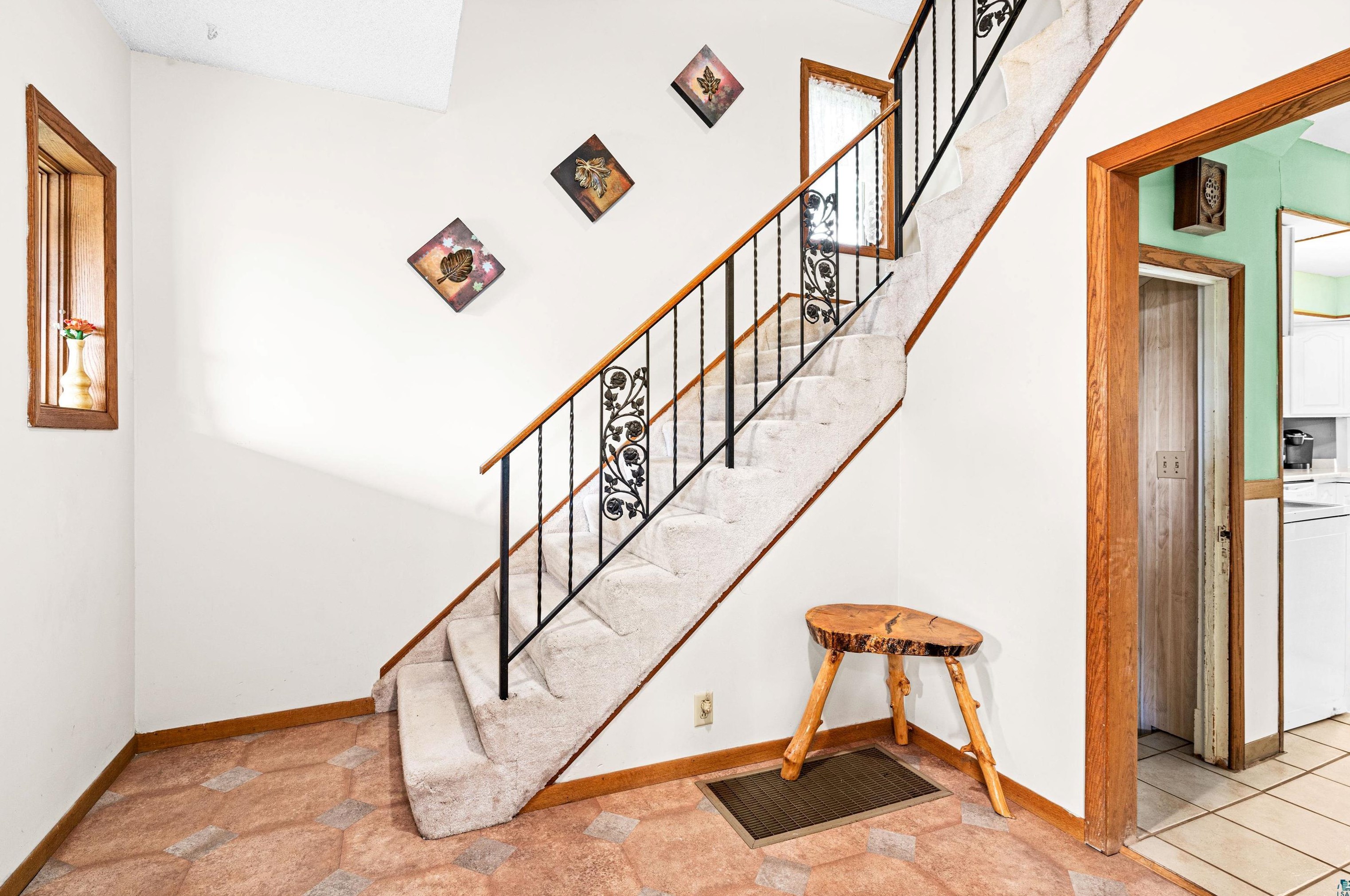 235 E Anoka St, Duluth, MN 55803