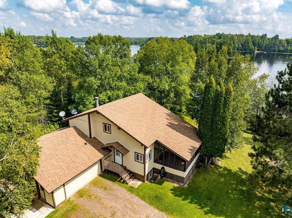 9217 W Shipley Rd, Alborn, MN 55702
