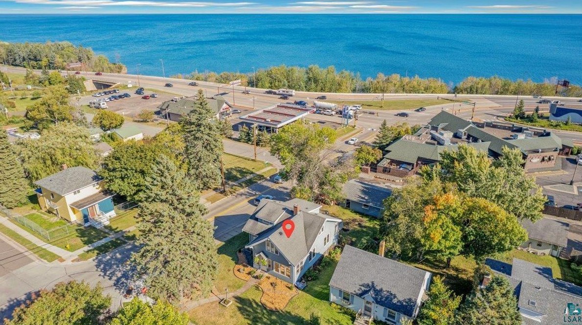 2540 Jefferson St, Duluth MN 55812-2215 exterior