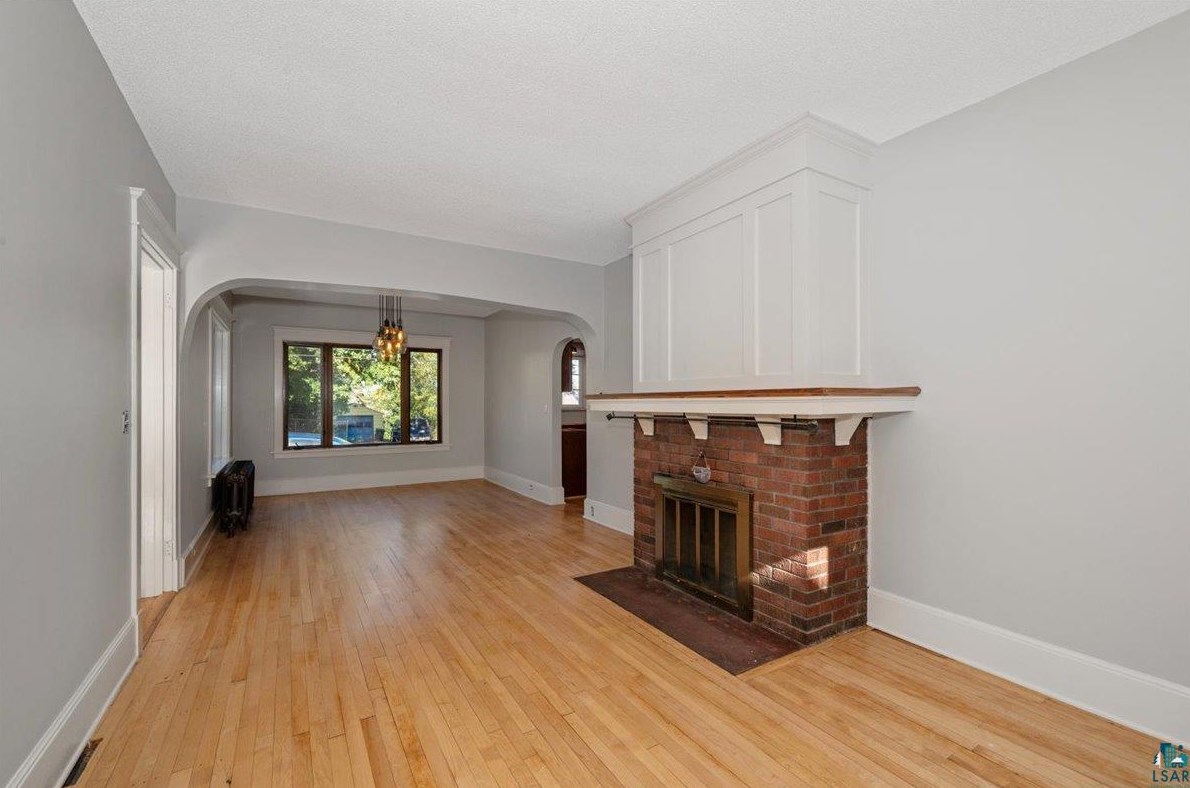 2540 Jefferson St, Duluth MN 55812-2215 exterior