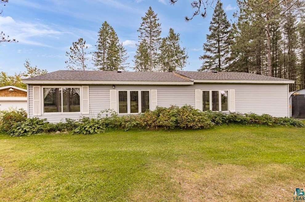 4376 Midway Rd, Duluth MN 55811-1313 exterior