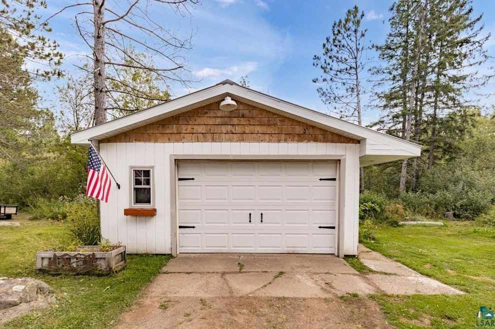 4376 Midway Rd, Duluth MN 55811-1313 exterior