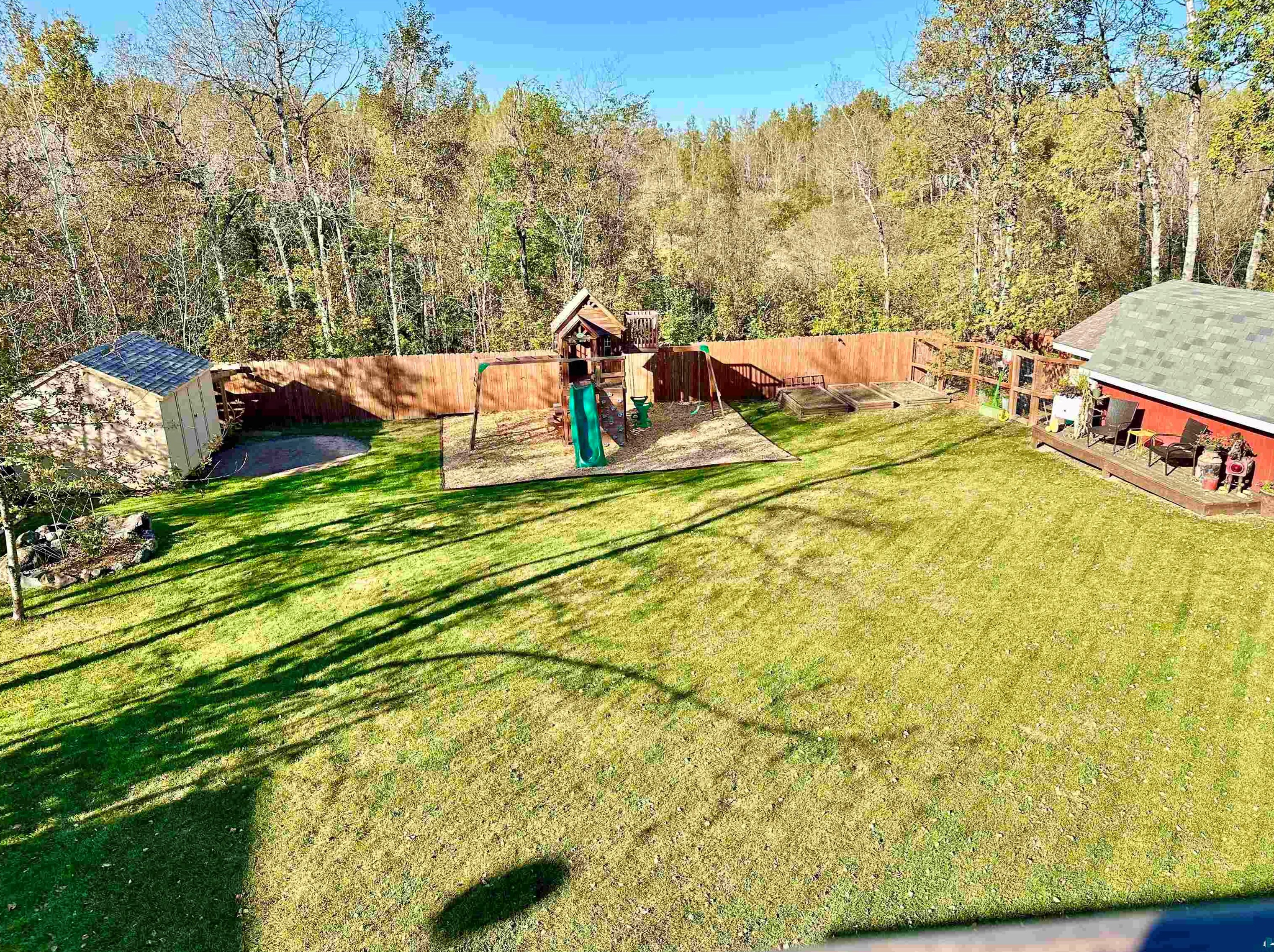 901 6 St, Duluth MN 55806-2303 exterior