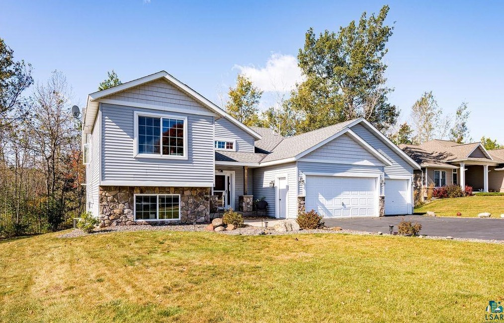 4916 Wildrose Trail, Duluth, MN 55811