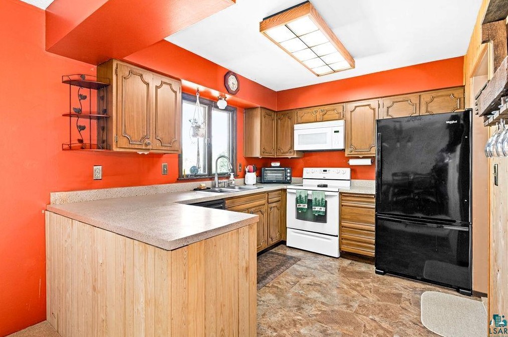 4430 Solway Rd, Duluth MN 55810-9771 exterior