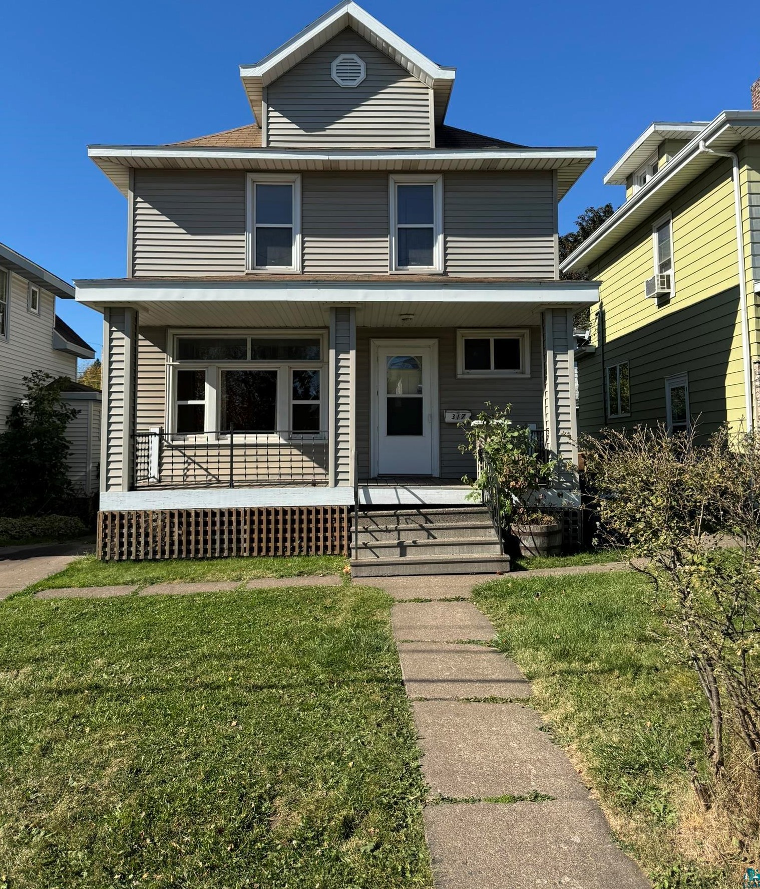 317 Michigan Ave, Duluth, MN 55807
