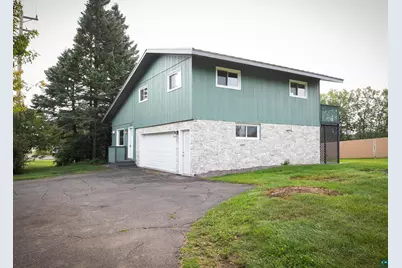 2214 W Arrowhead Rd, Duluth, MN 55811 - Photo 1