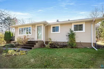 536 Everett St, Duluth, MN 55803 - Photo 1