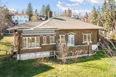 2929 E Superior St, Duluth, MN 55804 - Photo 1