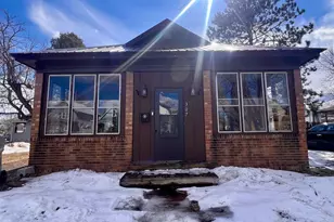 307 NW 4th St, Chisholm, MN 55719 - Photo 1