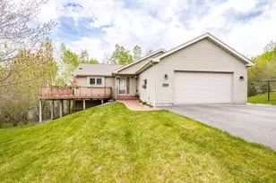 4902 Kingston St, Duluth, MN 55804 - Photo 1