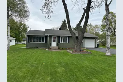 706 28th St, Cloquet, MN 55720 - Photo 1