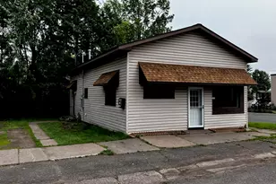 1115 Ave F, Cloquet, MN 55720 - Photo 1