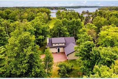 4572 Island Lake Dr, Duluth, MN 55803 - Photo 1