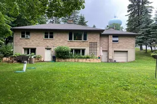 1616 N Arlington Ave, Duluth, MN 55811 - Photo 1