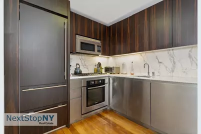 515 E 72nd Street #36C, New York City, NY 10021 - Photo 2