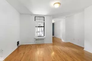 22 W 121st St, New York, NY 10027 - Photo 4