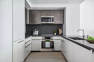 11 Hoyt St, New York City, NY 11201 - Photo 2