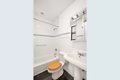 835 Riverside Drive #4-J, New York City, NY 10032 - Photo 8