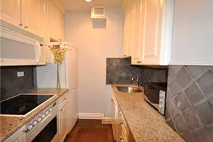 23 W 73rd St, New York City, NY 10023 - Photo 2