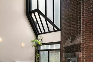 365 W 19th St, New York City, NY 10011 - Photo 4