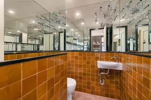 365 W 19th St, New York City, NY 10011 - Photo 14