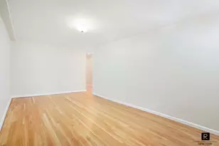 25-45 72nd St, East Elmhurst, NY 11370 - Photo 22
