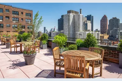 440 E 79th Street #4-H, New York City, NY 10075 - Photo 12