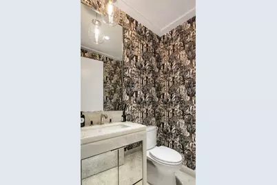 200 E 95th Street #18A, New York City, NY 10128 - Photo 12