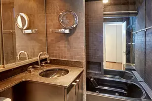 2 Beekman Pl, New York City, NY 10022 - Photo 6