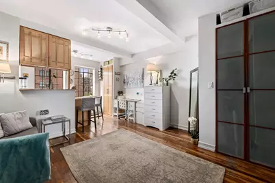 45 Tudor City Place #1020, New York City, NY 10017 - Photo 2