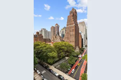 45 Tudor City Place #1020, New York City, NY 10017 - Photo 6