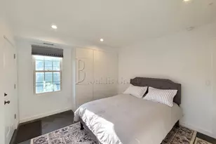 21-39 38th St, New York City, NY 11103 - Photo 6