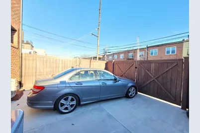 21-39 38th Street #1, New York City, NY 11103 - Photo 10