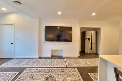 21-39 38th Street #1, New York City, NY 11103 - Photo 4