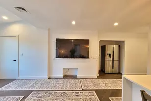 21-39 38th St, New York City, NY 11103 - Photo 4