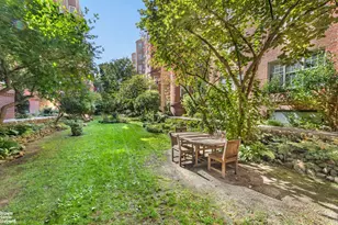 35-25 77th St, New York City, NY 11372 - Photo 8