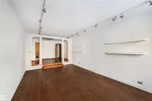 35-25 77th St, New York City, NY 11372 - Photo 2