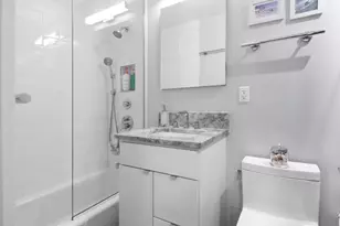 345 E 52nd St, New York City, NY 10022 - Photo 8