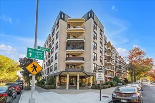 1874 Pelham Pkwy S, New York City, NY 10461 - Photo 20