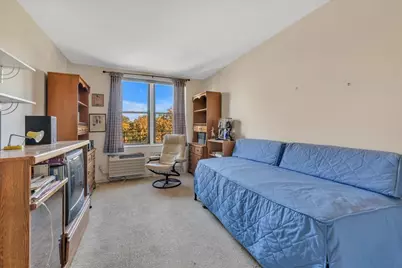 1874 Pelham Parkway S #4-R, New York City, NY 10461 - Photo 10