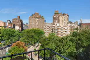 295 W 11th St, New York City, NY 10014 - Photo 14