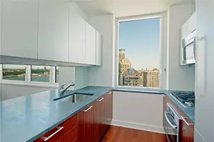 100 Riverside Blvd, New York City, NY 10069 - Photo 2