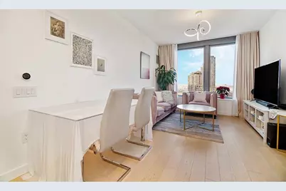 3 Court Square #1909, Long Island City, NY 11101 - Photo 4